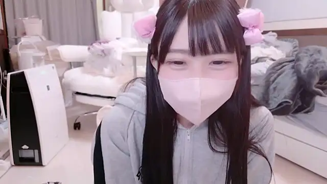 Snapshot of YUNOCHI_nyanko chatting on December 29, 10:34 am YUNOCHI nyanko online show from December 29, 10:34 am