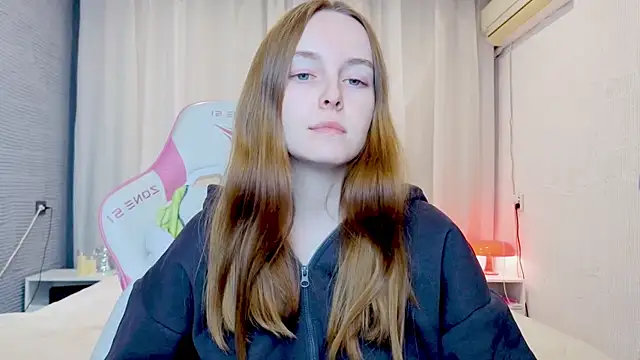 Wild  flowers online show from November 30, 4:44 pm