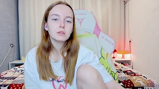 Wild  flowers online show from December 1, 2:33 pm