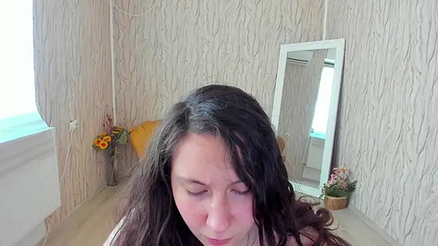 Snapshot of AishaRouhi chatting on January 14, 10:59 am AishaRouhi online show from January 14, 10:59 am