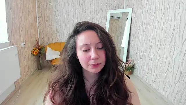 Snapshot of AishaRouhi chatting on February 27, 11:20 am AishaRouhi online show from February 27, 11:20 am