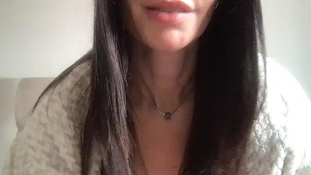 Snapshot of paolajonez chatting on February 7, 1:15 pm paolajonez online show from February 7, 1:15 pm