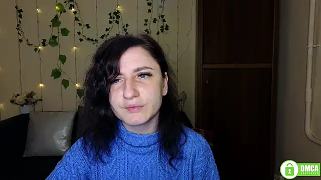 Muse kitty jenia online show from October 31, 6:20 pm