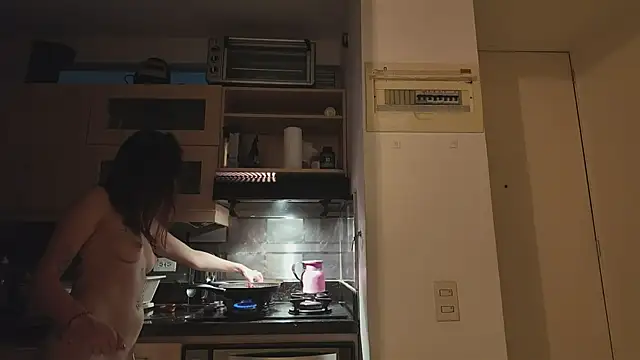 juanasnz99 online show from March 10, 5:33 am