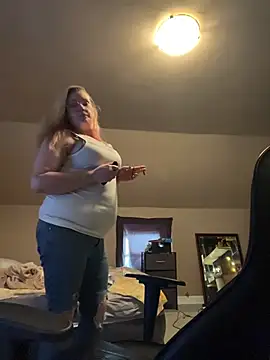 Lalalynn online show from May 26, 12:28 am