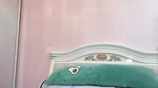 Snapshot of XinBaoa_156 chatting on April 9, 4:45 am XinBaoa 156 online show from April 9, 4:45 am