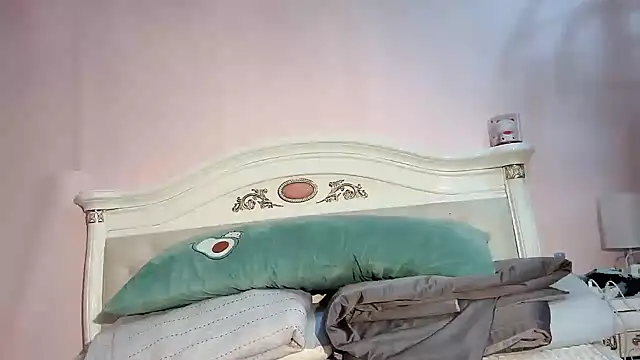 Snapshot of XinBaoa_156 chatting on June 2, 3:08 am XinBaoa 156 online show from June 2, 3:08 am