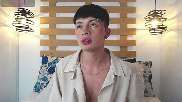 Steev Novoa online show from February 6, 3:06 am