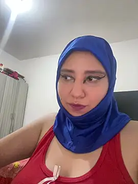 Snapshot of hannahayat chatting on May 5, 11:24 pm hannahayat online show from May 5, 11:24 pm