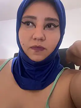 Snapshot of hannahayat chatting on May 14, 3:19 pm hannahayat online show from May 14, 3:19 pm