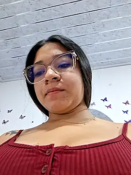 Snapshot of -VICKKY chatting on June 23, 2:04 pm -VICKKY online show from June 23, 2:04 pm