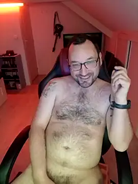 Snapshot of Fantaxx86 chatting on February 11, 1:30 pm Fantaxx86 online show from February 11, 1:30 pm