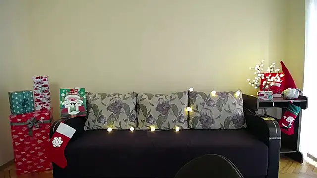 Pretty shy online show from December 20, 9:11 am