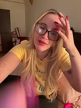 isisxoxx online show from March 11, 9:54 pm