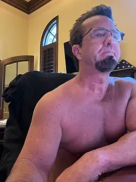 sluttydylan online show from February 23, 6:38 pm