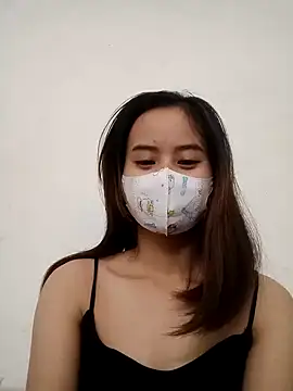 Snapshot of Nobita2z chatting on December 27, 1:43 am Nobita2z online show from December 27, 1:43 am