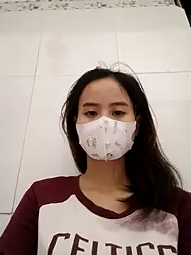 Snapshot of Nobita2z chatting on December 31, 1:36 am Nobita2z online show from December 31, 1:36 am