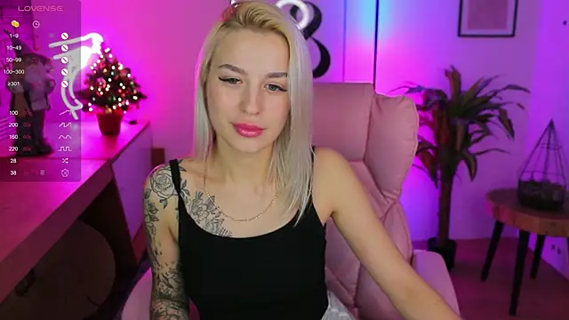 Crystal Barbie online show from January 3, 11:55 pm