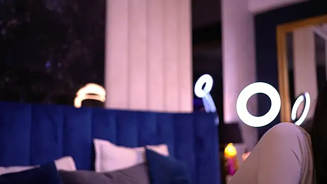 AishaDevoe online show from January 20, 6:43 pm