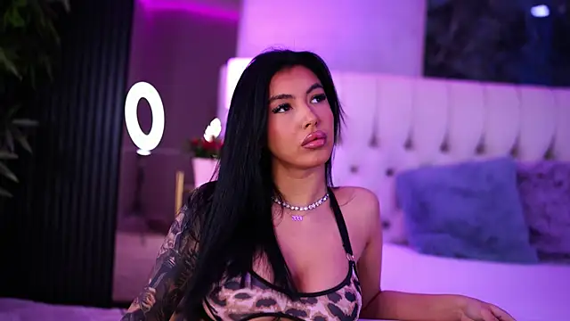 AishaDevoe online show from March 9, 7:26 pm