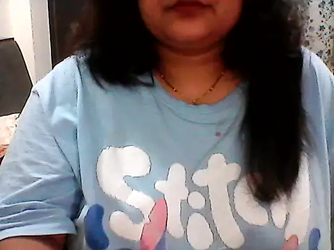 smile pretty online show from July 8, 5:39 pm