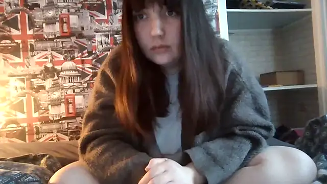 Lynylou online show from November 23, 12:49 pm