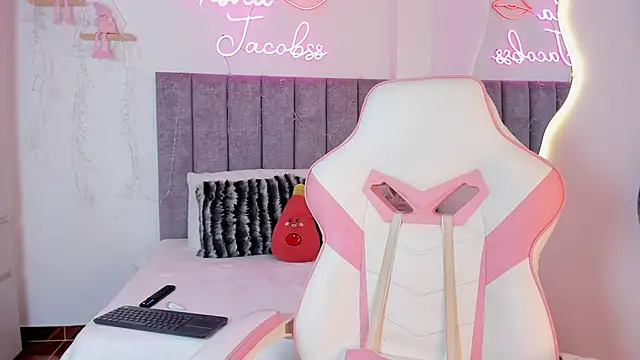 jacobss gh online show from November 28, 9:06 pm