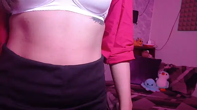 Snapshot of MidnightFlame chatting on October 13, 3:01 pm MidnightFlame online show from October 13, 3:01 pm