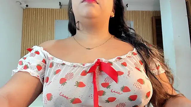 samy 19  online show from April 12, 11:15 am