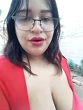 Angiee2001 online show from March 18, 12:38 am