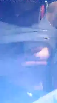 Snapshot of Hotsarina chatting on December 16, 11:01 am Hotsarina online show from December 16, 11:01 am