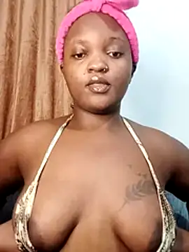 Snapshot of Ebony_butt chatting on December 3, 10:08 pm Ebony butt online show from December 3, 10:08 pm