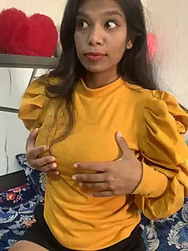 hottiess69 online show from March 5, 4:13 am