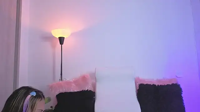 Cristel Boom online show from April 10, 11:48 am