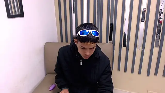 Levis Montes online show from January 28, 12:11 pm