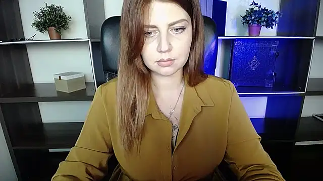 Lizzy Love online show from March 14, 7:55 pm