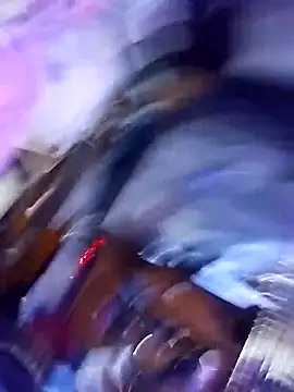 gurlnips online show from March 23, 1:42 am