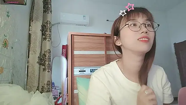 Lili 666 online show from April 23, 5:30 am