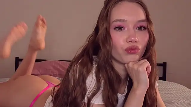 KateVon online show from March 6, 8:11 am