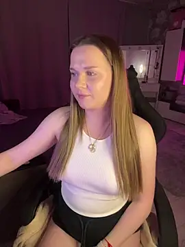 Snapshot of Lexi_noah chatting on May 30, 9:01 pm Lexi noah online show from May 30, 9:01 pm