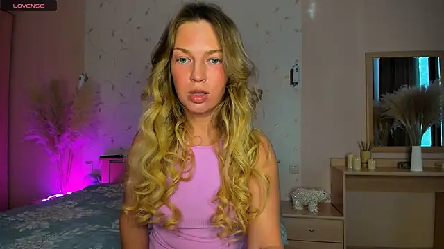 Snapshot of Jeanne_Williams chatting on February 4, 9:28 am Jeanne Williams online show from February 4, 9:28 am