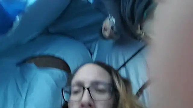 ILUV2TUCHMYKITTY online show from February 15, 7:32 pm