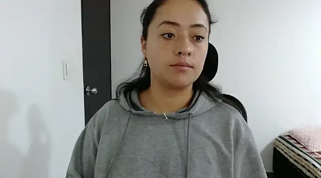 Snapshot of jjulietha95 chatting on January 23, 8:46 am jjulietha95 online show from January 23, 8:46 am