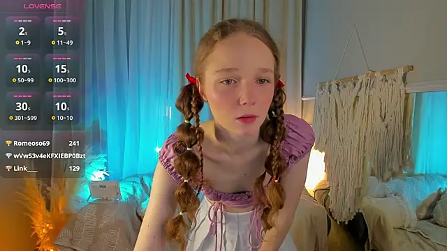  Rose Charming  online show from March 3, 12:59 am