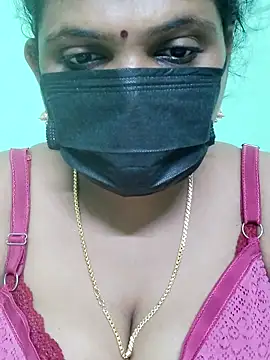 Snapshot of malliga98 chatting on February 15, 11:25 pm malliga98 online show from February 15, 11:25 pm