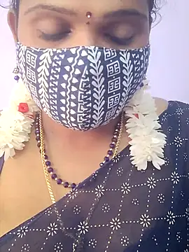 Snapshot of malliga98 chatting on February 2, 7:29 am malliga98 online show from February 2, 7:29 am