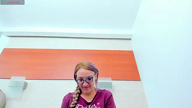 maddy cartter online show from April 17, 11:02 am