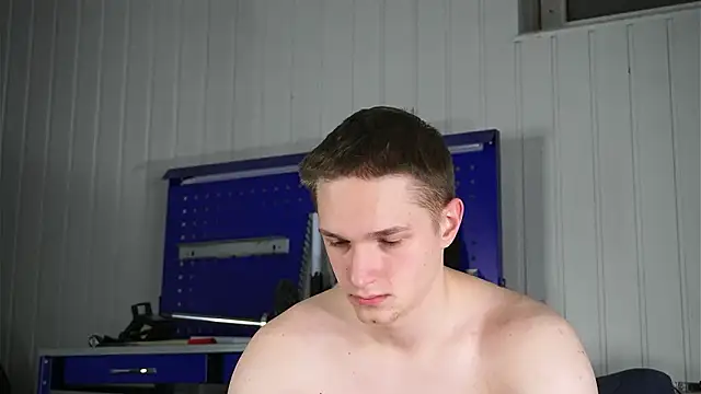 dustyn fox online show from February 16, 4:03 pm