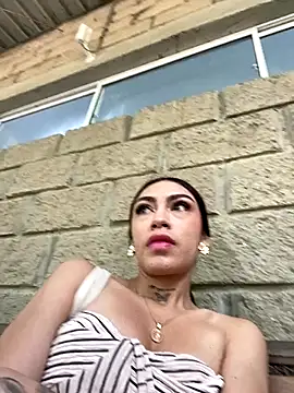 Effy Bonny online show from September 10, 4:29 pm