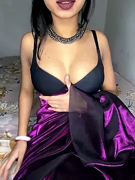 Snapshot of Hot-sexy222 chatting on December 2, 3:58 pm Hot-sexy222 online show from December 2, 3:58 pm